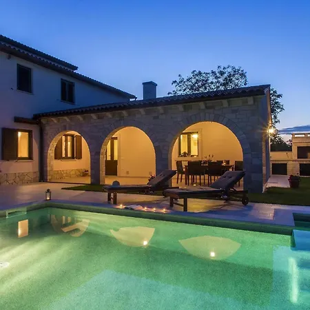 Casa Mia Mit Privatem Pool Prázdninový dům Barban