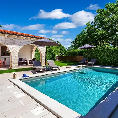 Casa Mia Mit Privatem Pool Prázdninový dům Barban