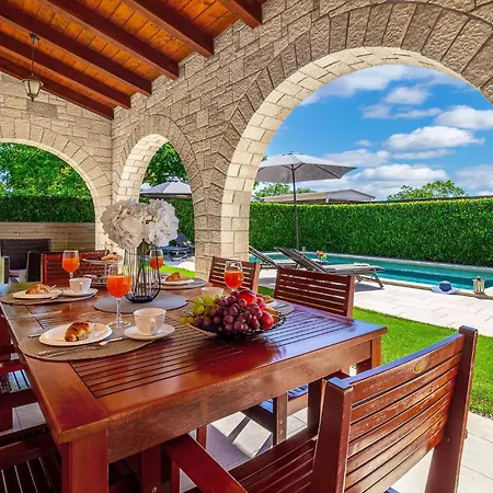 Casa Mia Mit Privatem Pool Prázdninový dům *
